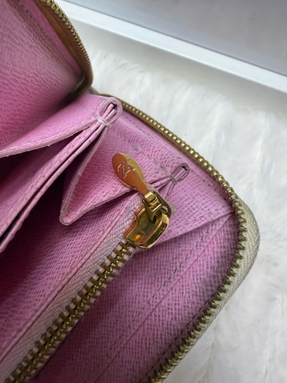 Louis Vuitton Takashi Murakami White Multicolor Monogram Long Continental Wallet - Picture 4 of 13